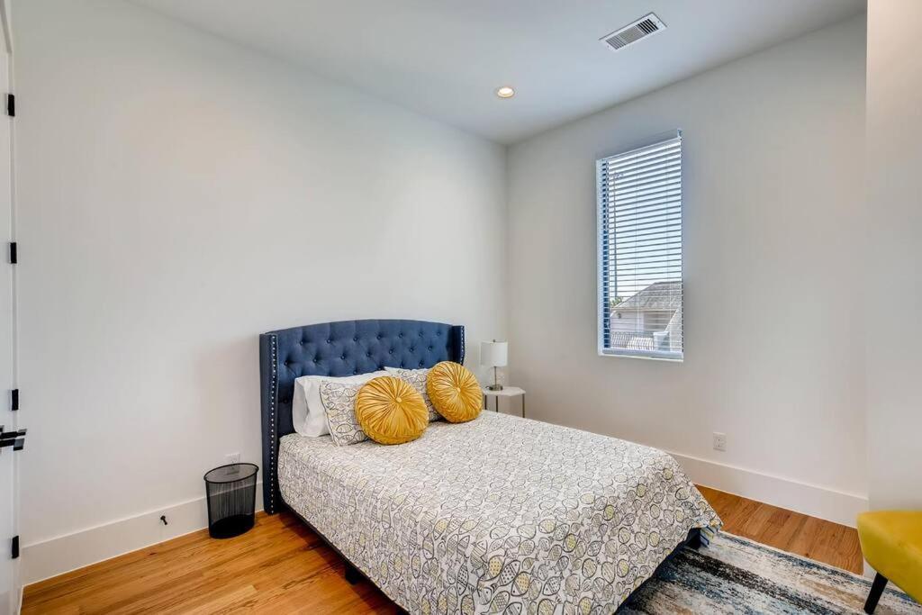 4 Story Home Mins To Downtown Houston With City Views Екстер'єр фото