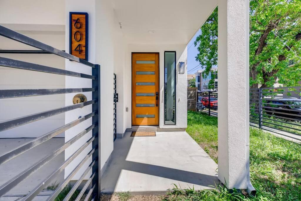 4 Story Home Mins To Downtown Houston With City Views Екстер'єр фото