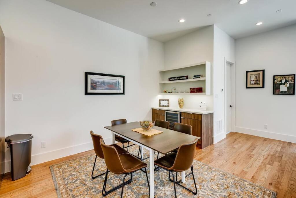 4 Story Home Mins To Downtown Houston With City Views Екстер'єр фото