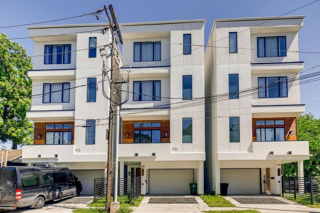 4 Story Home Mins To Downtown Houston With City Views Екстер'єр фото